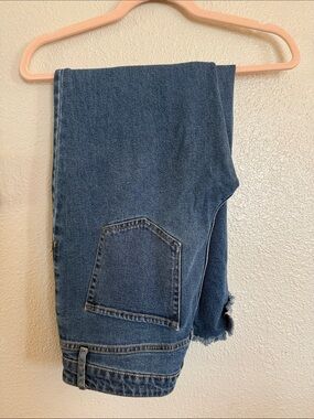 wild fable Medium Blue Cropped Raw-Hem Ankle Jeans